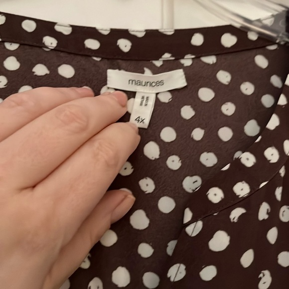 Maurice’s Geneva Zip Blouse Size 4X Purple Polka Dot - Picture 3 of 6